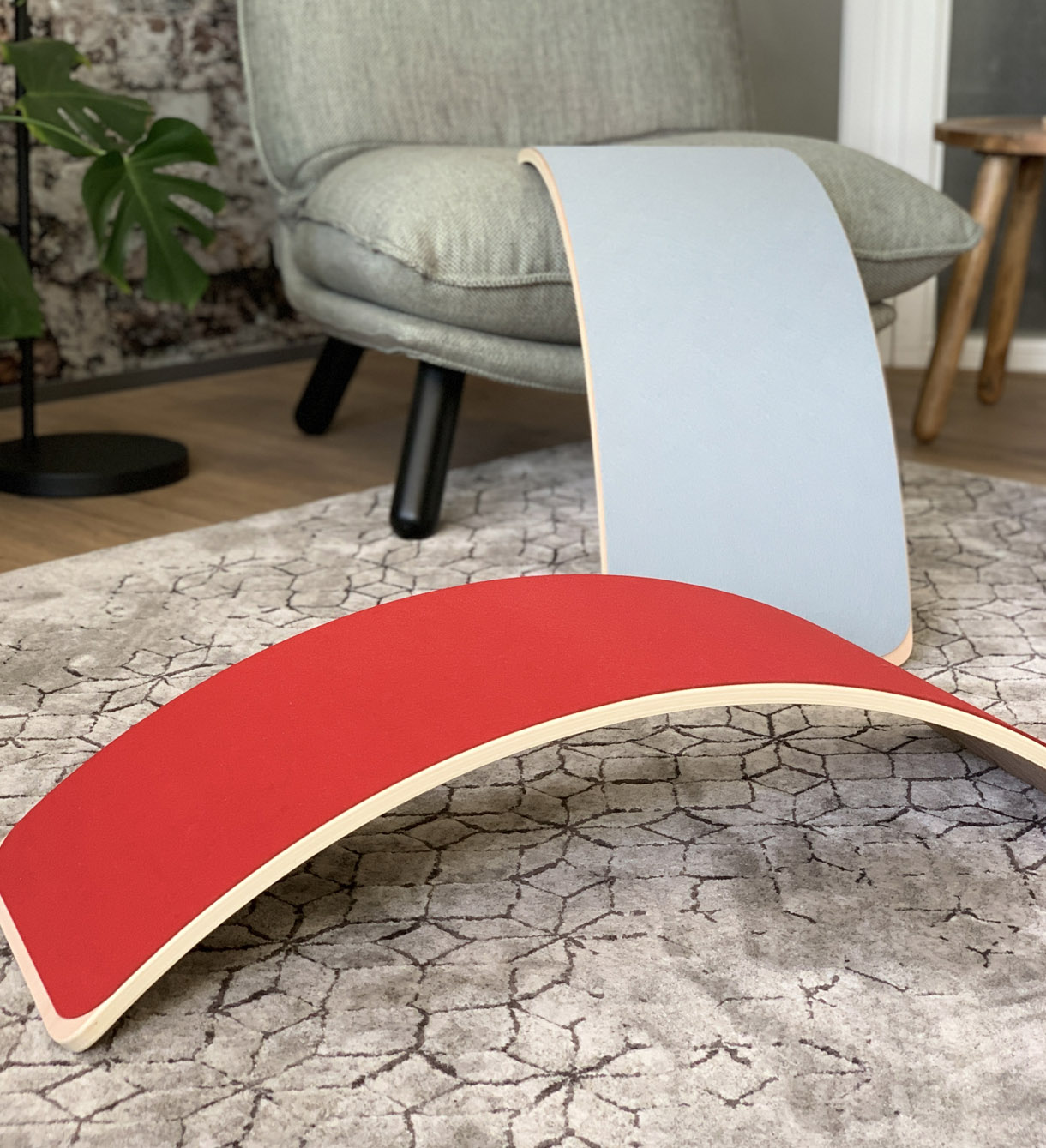 Houten balance board Jindl® met vilt rood