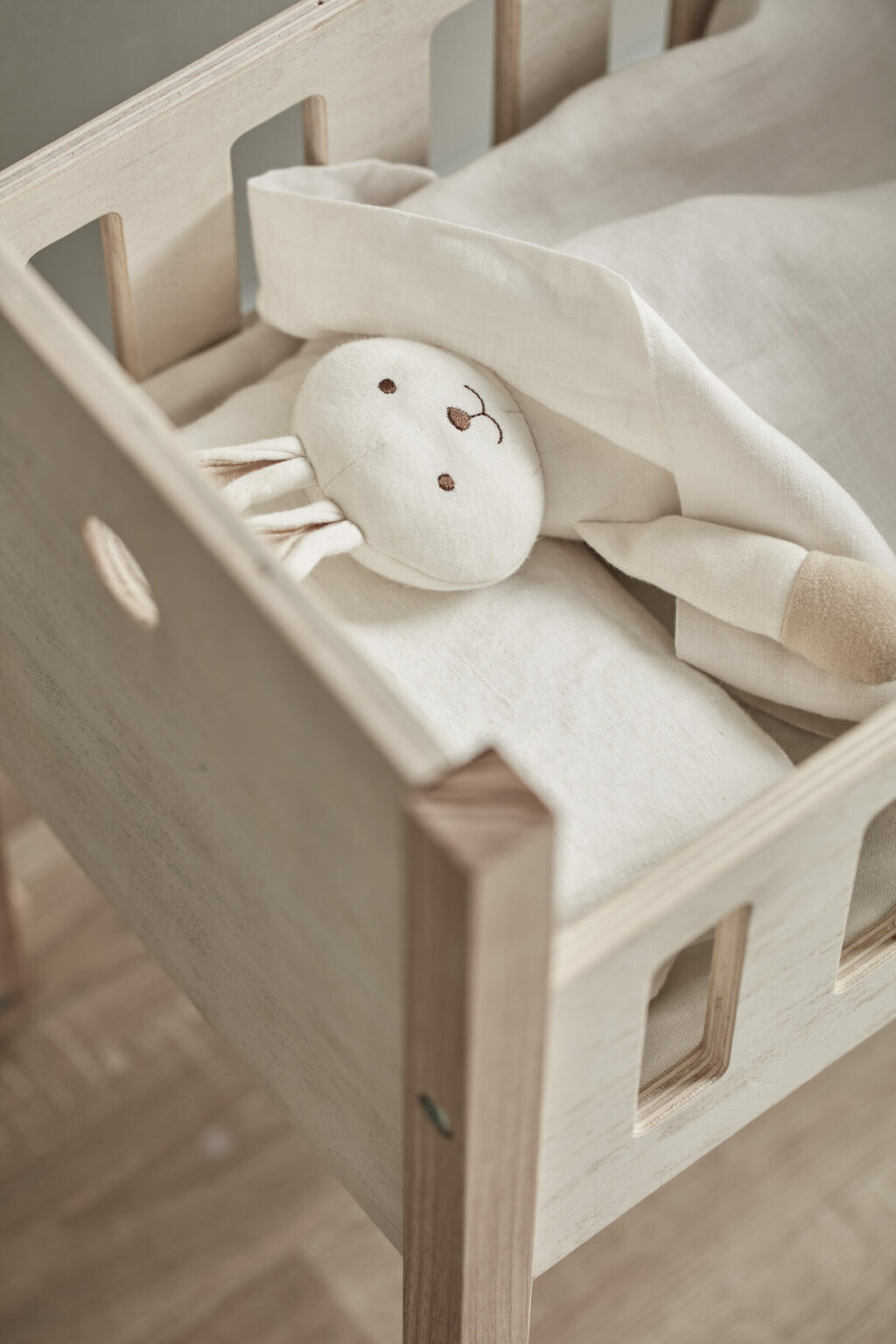 Houten poppenbed Kid's Concept bovenzijde Houten poppenbed Kid's Concept bovenzijde