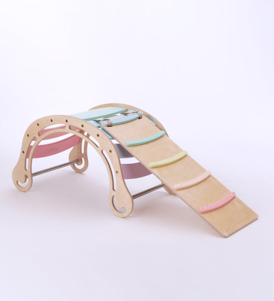 Waldorf rocker pastel klimhelling