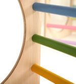 Kleurrijk klimrek van hout