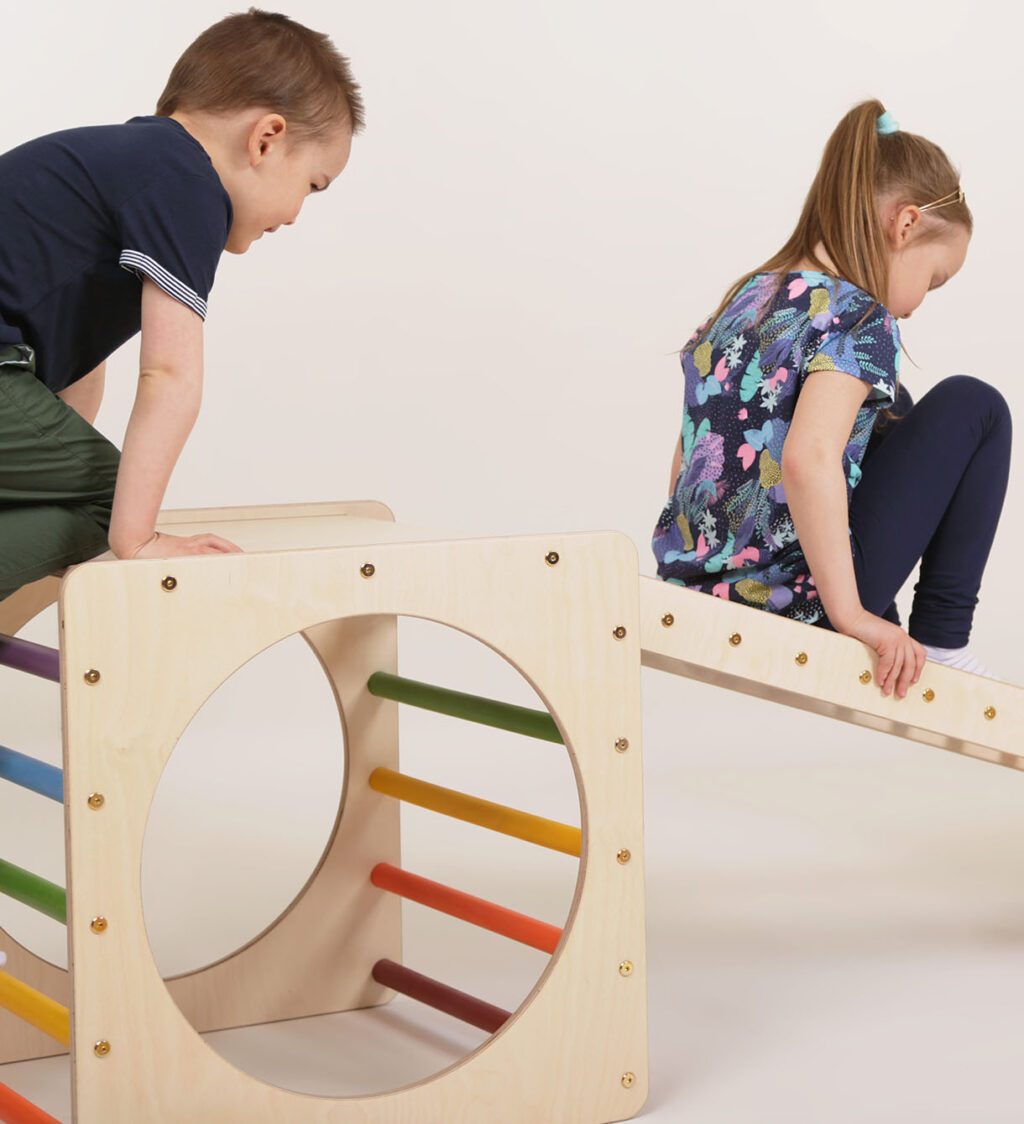 Klimrek parcours van hout Klimrek parcours van hout