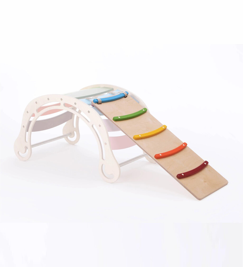 Klimplank regenboogkleuren klimboog Klimplank regenboogkleuren klimboog