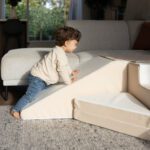 Klimmen op foam blokken