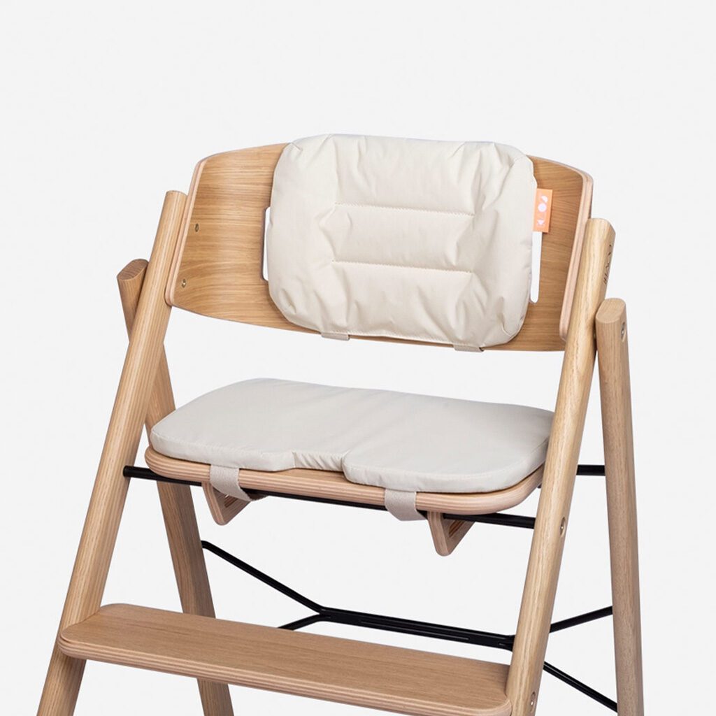 Kussenset KAOS Klapp beige in stoel