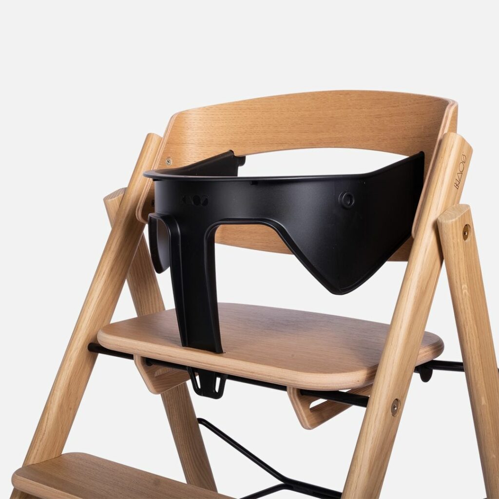 Beugel zwart met stoel eiken KAOS Beugel zwart met stoel eiken KAOS