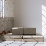 Beige speelbank van Jindl
