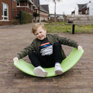 Balance board voor buiten Jindl groen zitten