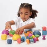 Houten sorteerspeelgoed TickiT sfeer