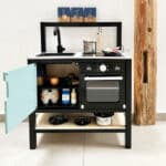 Kinderspeelgoed keuken zwart Small Foot sfeer kopiëren