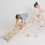 Klimkoepel met glijbaan Jindl detail klimhelling