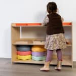 Montessori speelgoedkast Jindl hoog spelen