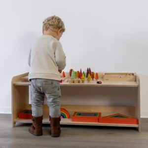 Montessori-Spielzeugschrank Jindl niedrig