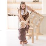 Leertoren 2-in-1 van Jindl ombouwen tot tafeltje met stoeltje