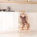 Uit leertoren van Jindl klimmen