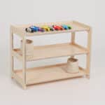 Montessori Jindl met drie schappen