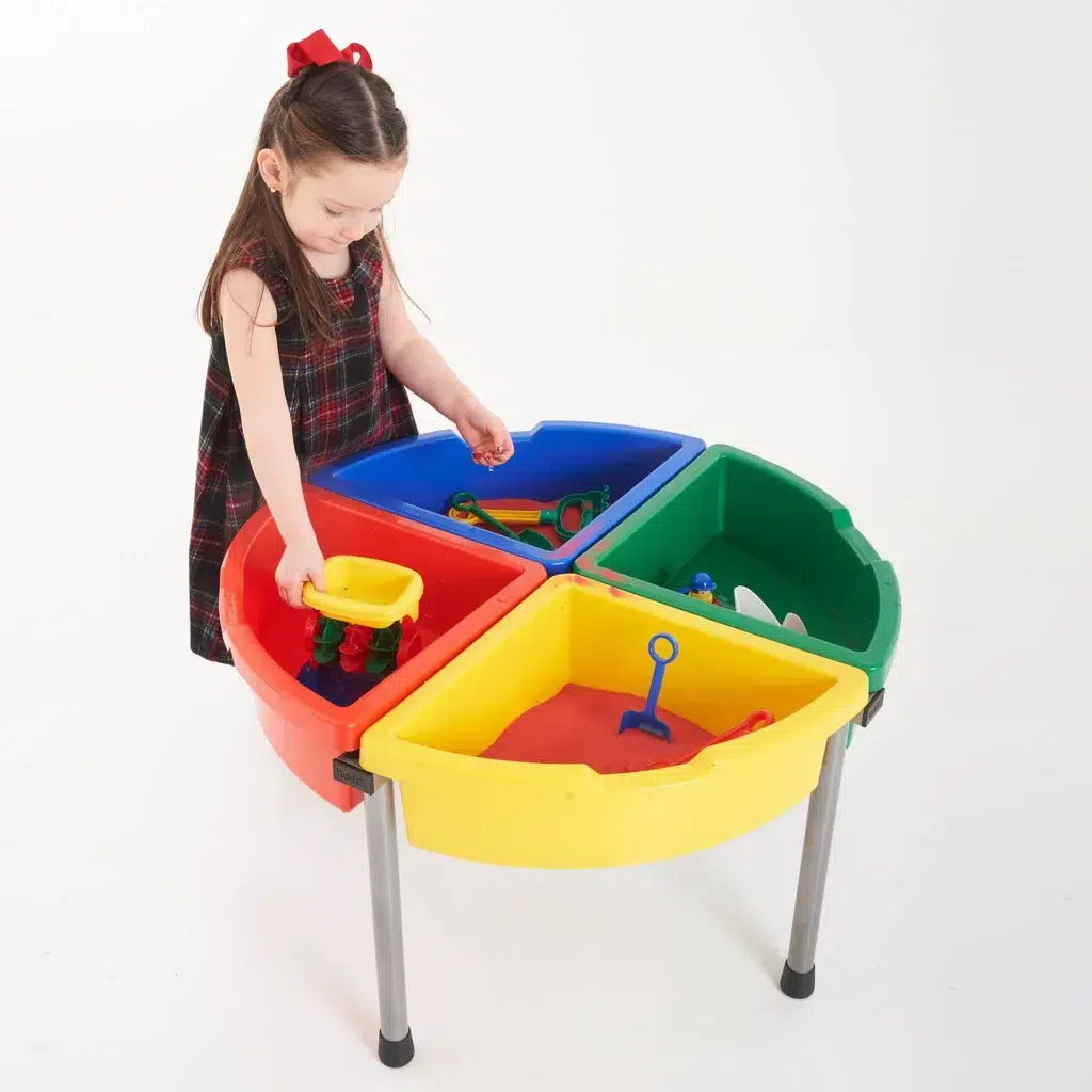 Zand en watertafel voor kinderen Tickit transparant gekleurd Jindl