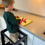 Montessori leertoren Jindl zwart snijden