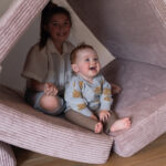 Speelbank Jindl roze hut bouwen