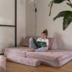 Speelbank Jindl roze ribstof lekker lezen