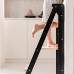 Jindl leertoren inklapbaar en verstelbaar hout en zwart detail