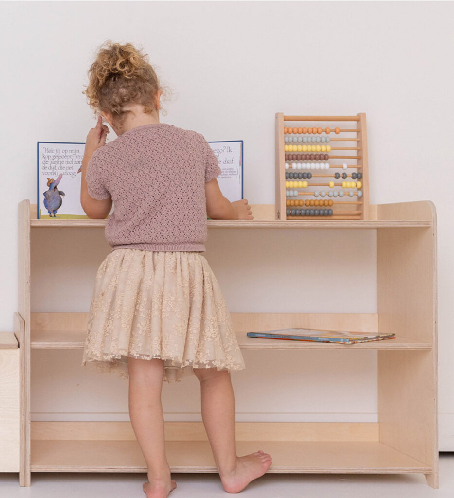 Montessori Speelgoedkast van Jindl