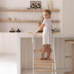 Leertoren verstelbaar Jindl wit sfeer keuken