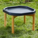 Tuff tray 70 cm zwart met houten standaard
