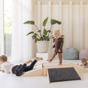 Samen spelen met kruipspeelgoed