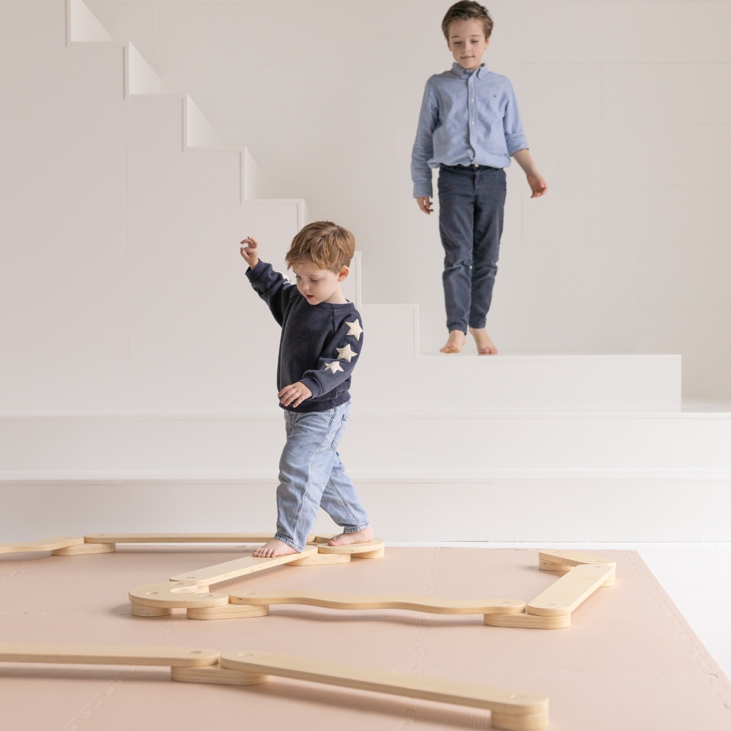 Balanceren op foam puzzelmat Jindl set van 16 Balanceren op foam puzzelmat Jindl set van 16