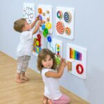 Wandelementen set 1- set van 6 - kinderen spelend met wandelementen - muziek en vormen