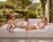 Jindl speelbank - speelmatras lichtgrijs outdoor in tuin met kinderen