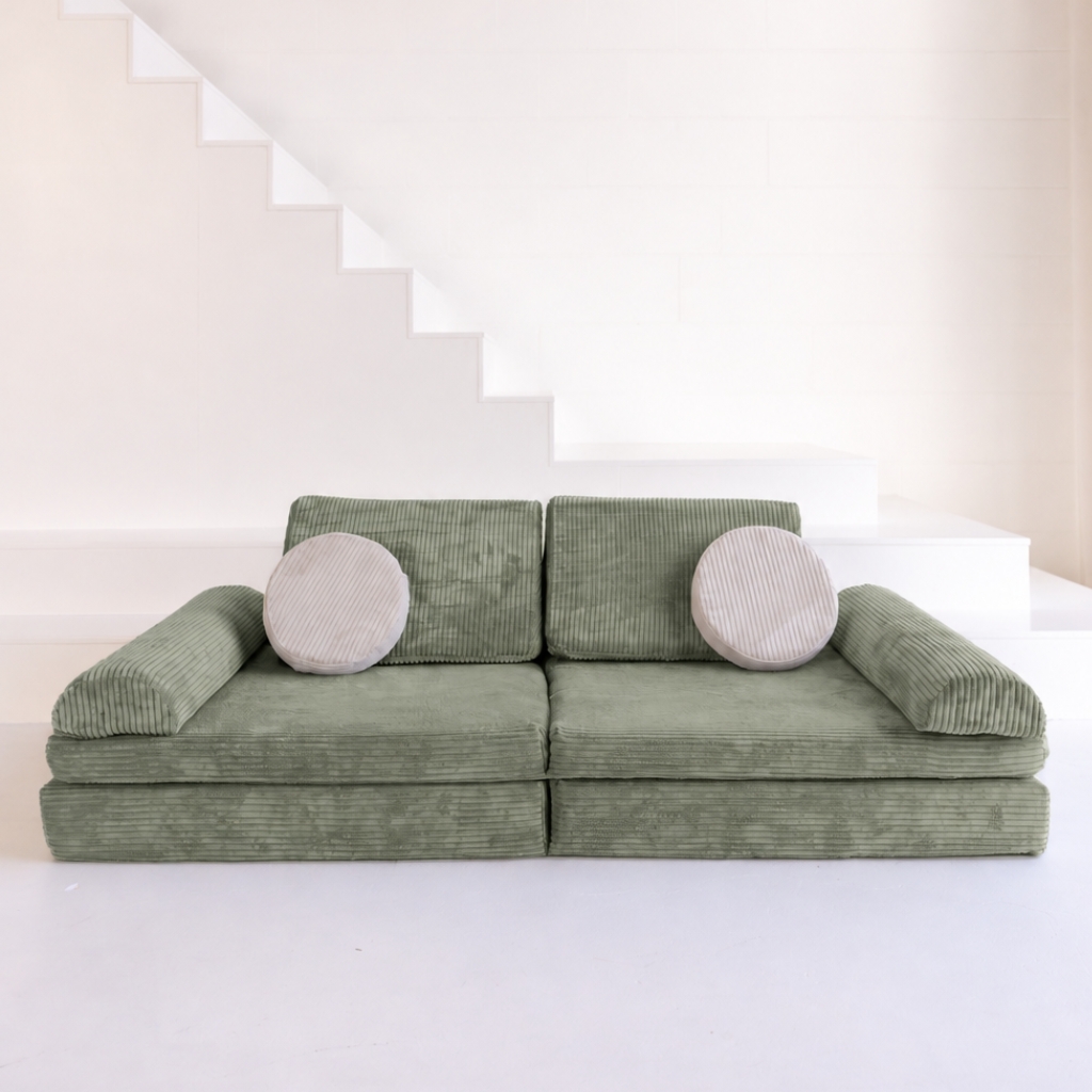 Speelbank - speelmatras Jindl Cord olijfgroen vooraanzicht met beige zitkussens Speelbank - speelmatras Jindl Cord olijfgroen vooraanzicht met beige zitkussens